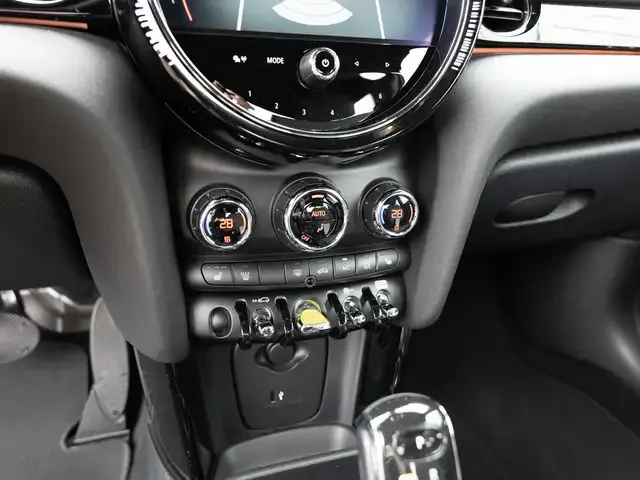 MINI Cooper SE