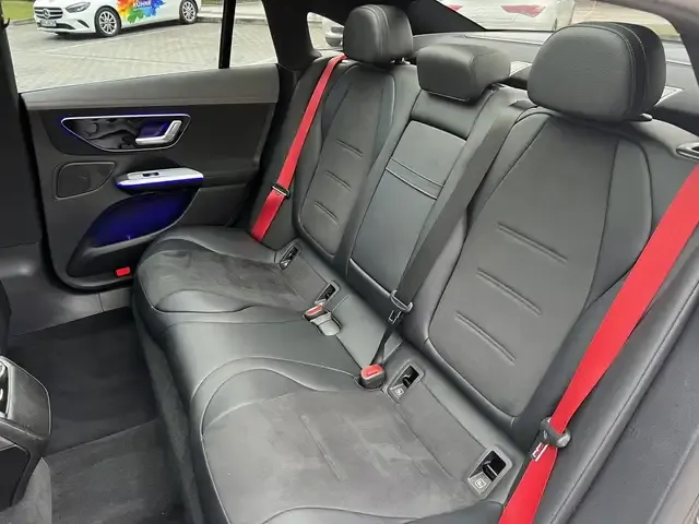 Mercedes-Benz EQE 300