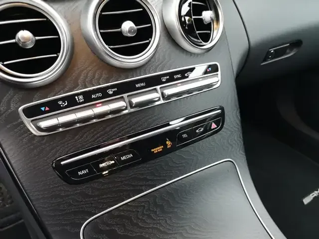 Mercedes-Benz C 180