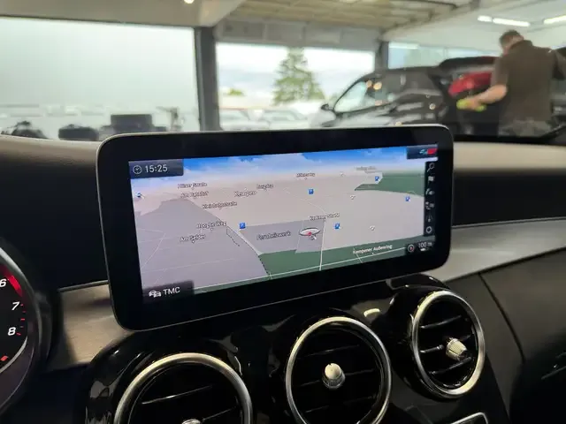 Mercedes-Benz C 180