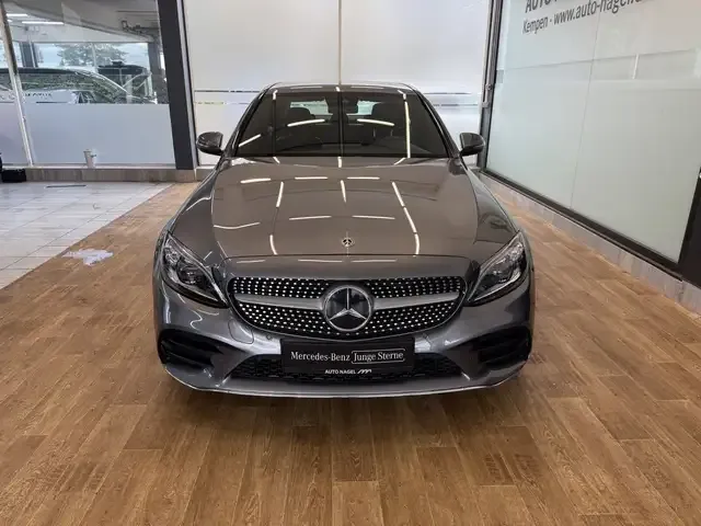 Mercedes-Benz C 180