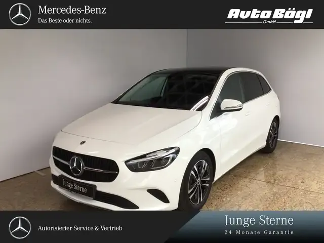 Mercedes-Benz B 200