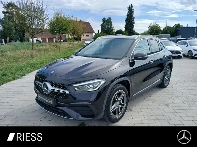 Mercedes-Benz GLA 250