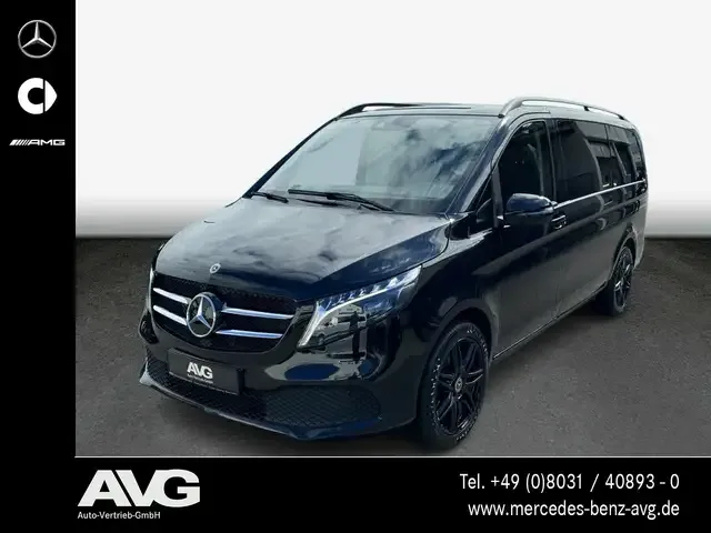 Mercedes-Benz V 220