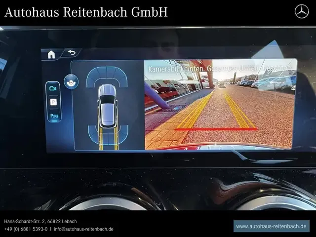 Mercedes-Benz GLA 220