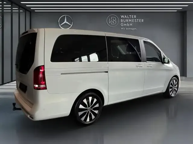 Mercedes-Benz V 250