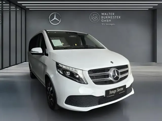 Mercedes-Benz V 250