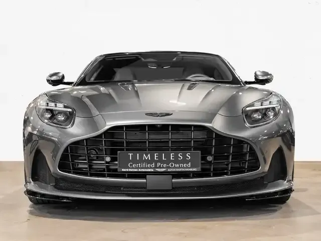 Aston Martin DB12