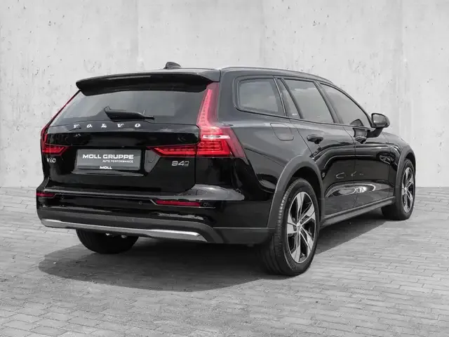 Volvo V60 Cross Country