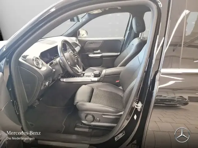 Mercedes-Benz EQB 250