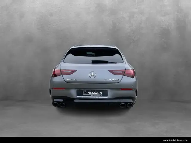Mercedes-Benz CLA 45 AMG