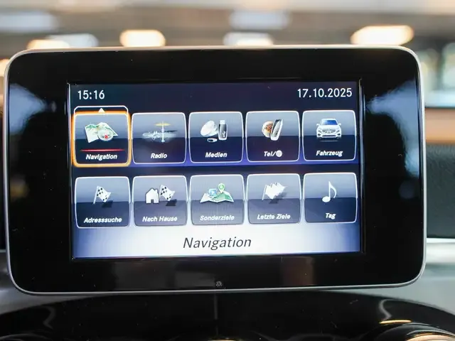 Mercedes-Benz GLC 220