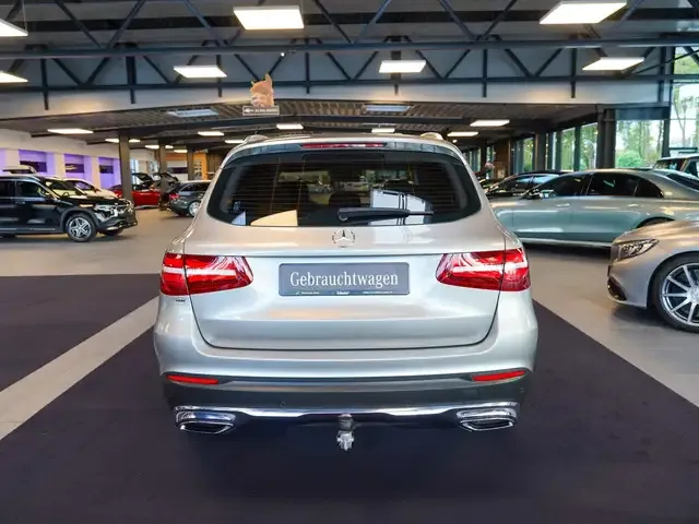 Mercedes-Benz GLC 220