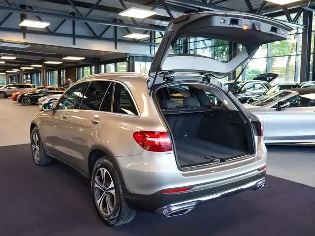 Mercedes-Benz GLC 220