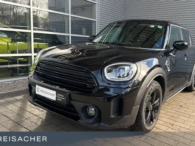 MINI One Countryman