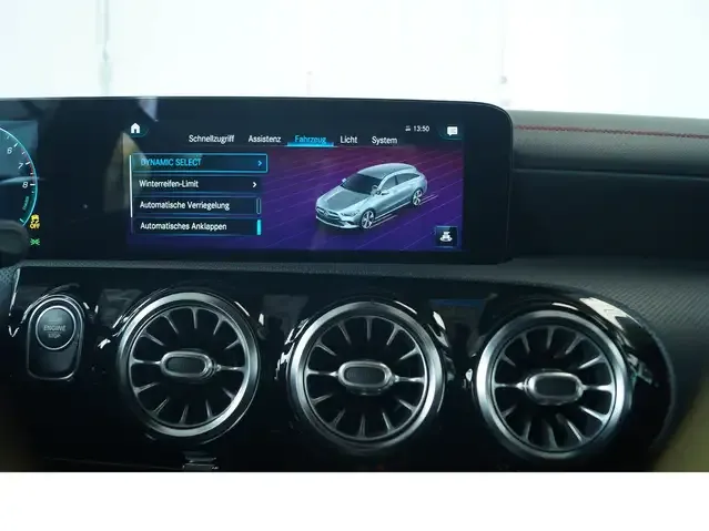 Mercedes-Benz CLA 250