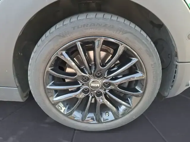 MINI Cooper S Clubman