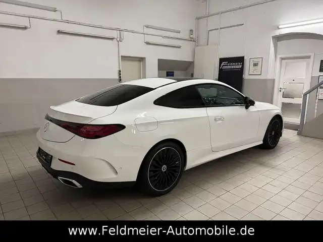 Mercedes-Benz CLE 200