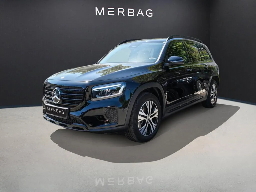 Mercedes-Benz GLB 220