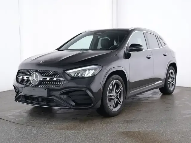 Mercedes-Benz GLA 180
