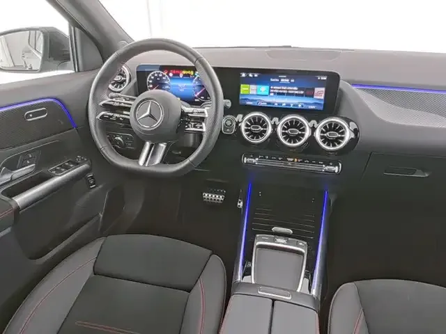 Mercedes-Benz GLA 180
