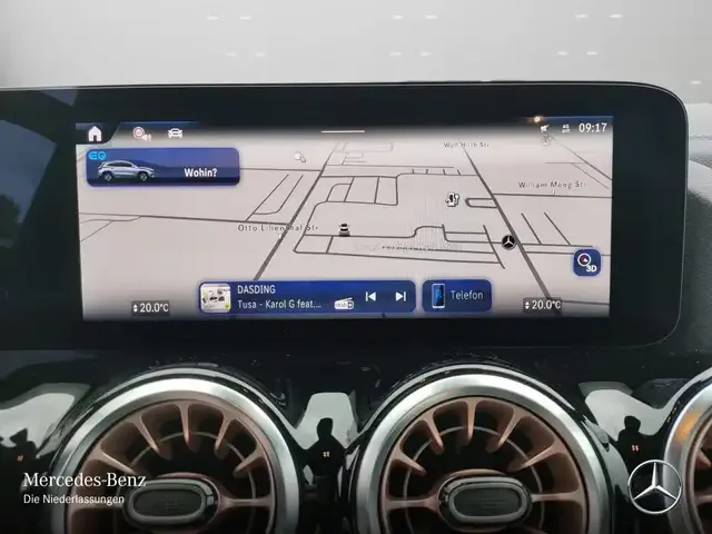 Mercedes-Benz EQA 300