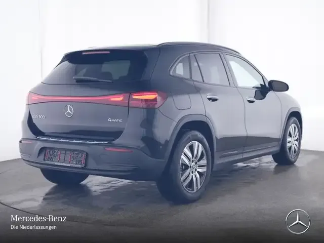 Mercedes-Benz EQA 300