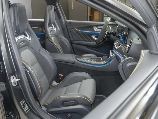Mercedes-Benz E 63 AMG