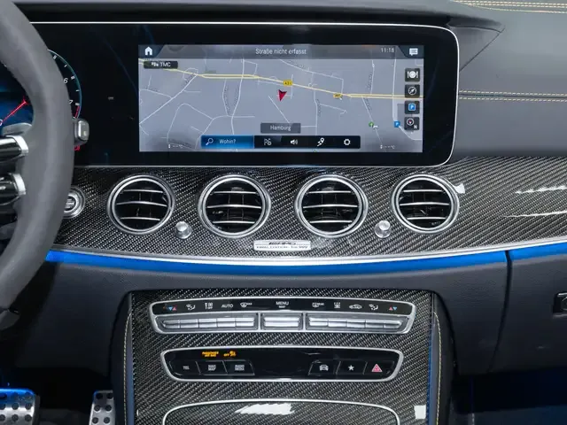 Mercedes-Benz E 63 AMG
