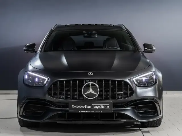 Mercedes-Benz E 63 AMG