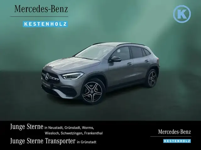 Mercedes-Benz GLA 250