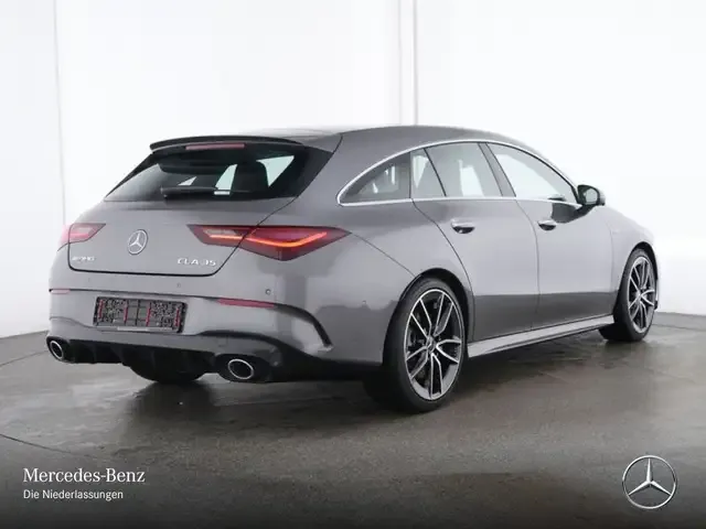 Mercedes-Benz CLA 35 AMG