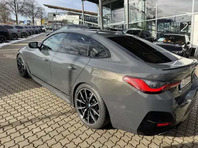 BMW 440