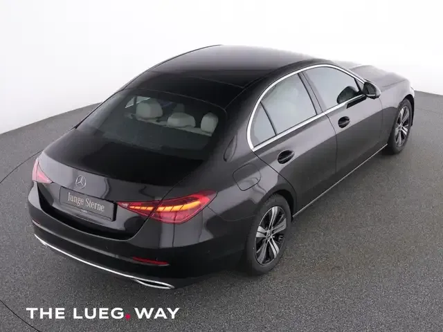 Mercedes-Benz C 180