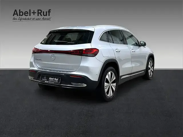 Mercedes-Benz EQA 250