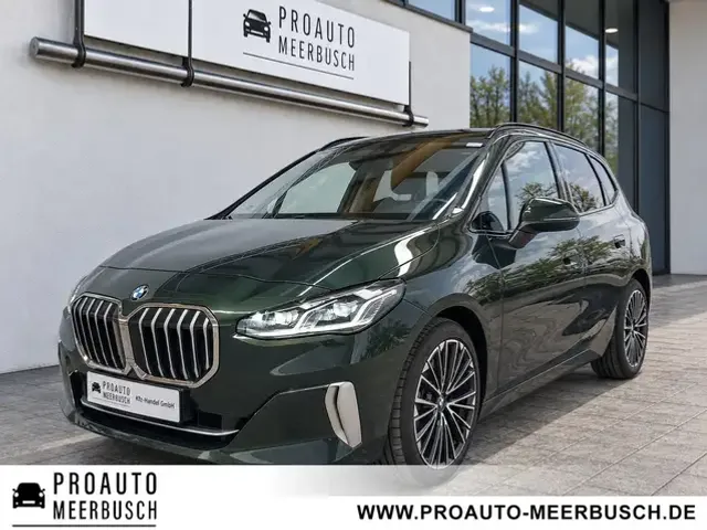 BMW 218