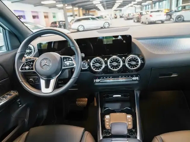 Mercedes-Benz EQA 250