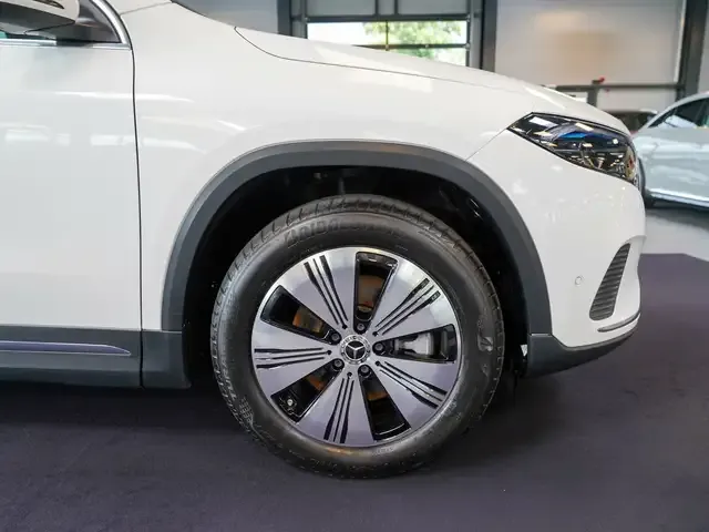 Mercedes-Benz EQA 250