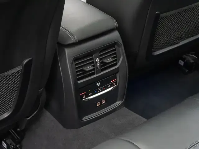 BMW 340