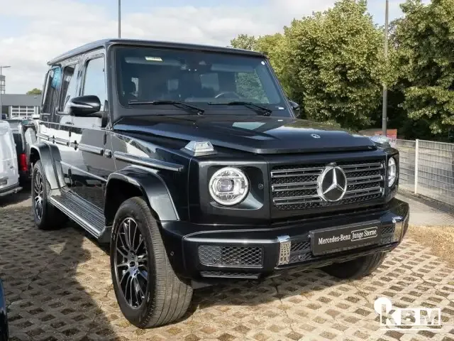 Mercedes-Benz G 400