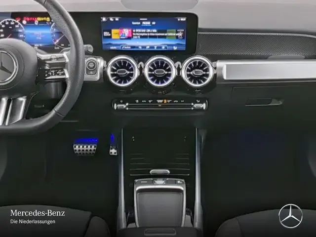 Mercedes-Benz GLB 200