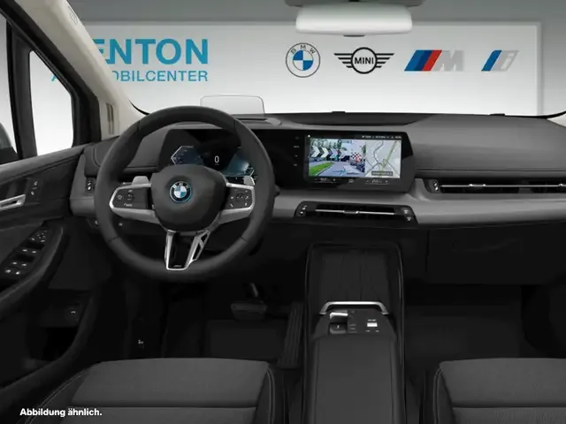 BMW 225