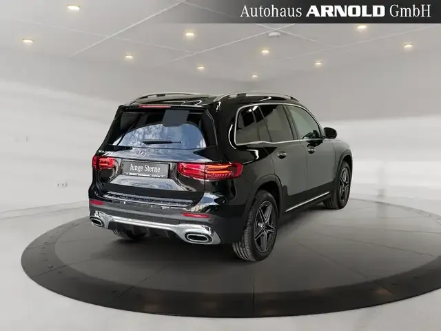 Mercedes-Benz GLB 200