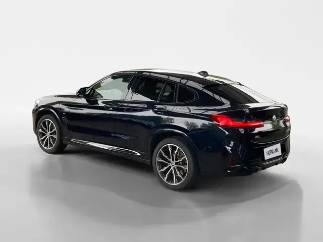 BMW X4 M