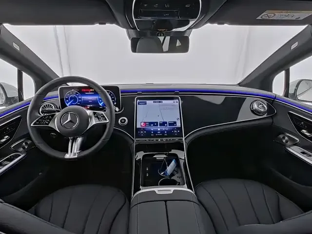 Mercedes-Benz EQE 300
