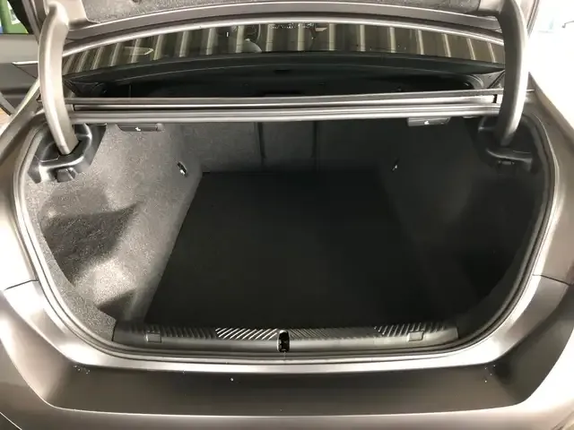 BMW 550