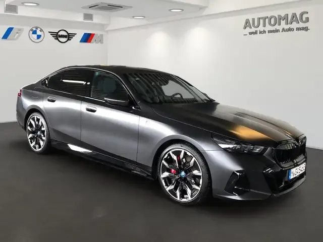 BMW 550
