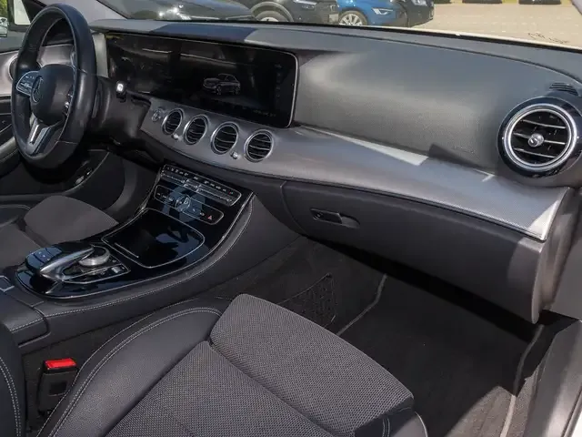Mercedes-Benz E 350