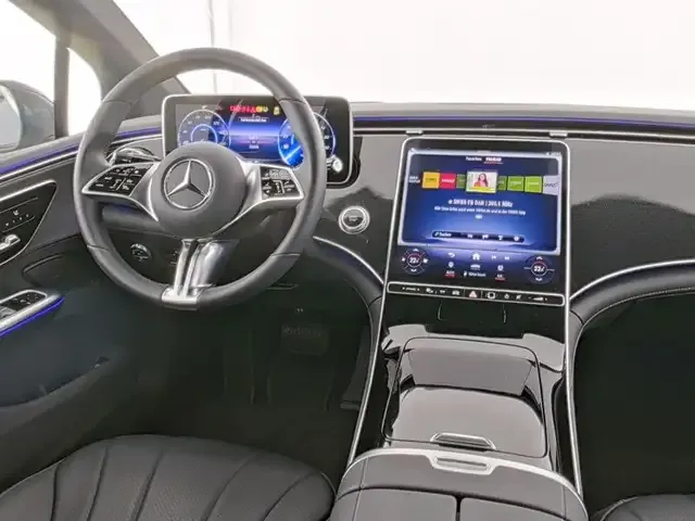 Mercedes-Benz EQE 300