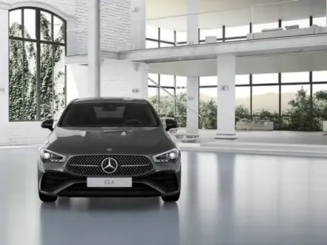Mercedes-Benz CLA 250